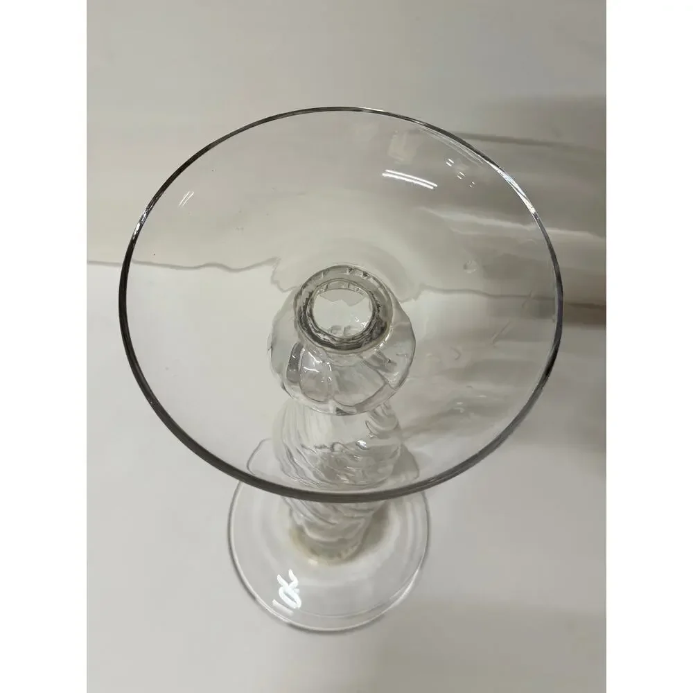 Elegant Glass Candleholder for Home Decor KK510